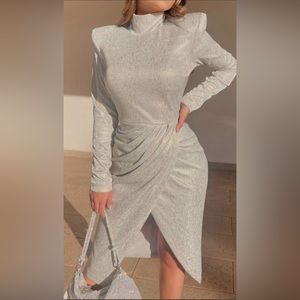 BLITHE Retro Silver/Golden long sleeve dress, size Medium, asymmetrical, BNWT